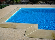 CONTEMPORARY EDGE POOL