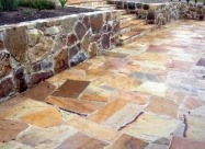 RETAINING WALL DARK STONES