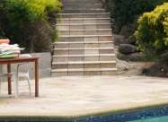 STEPS BULLNOSE SANDSTONE